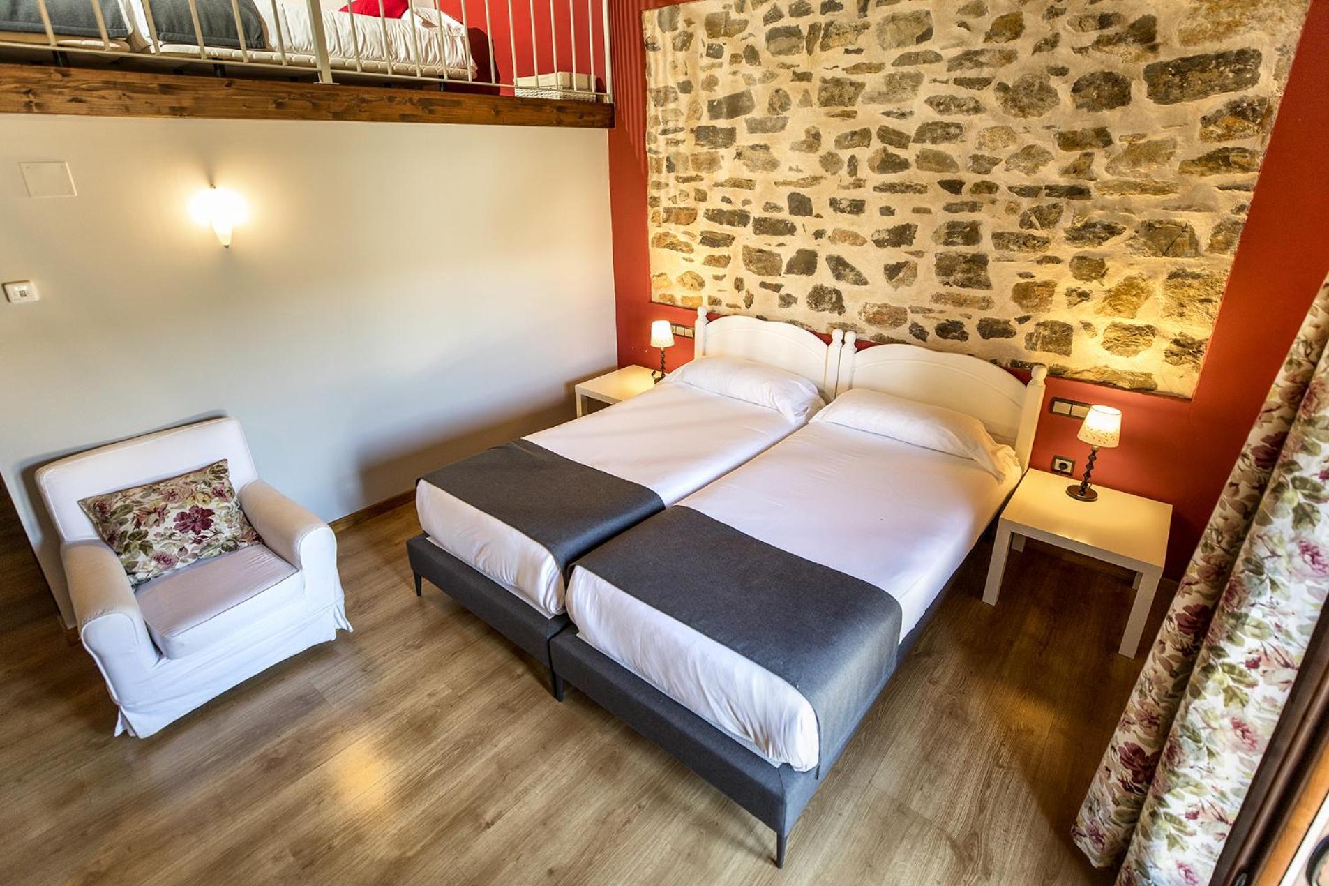 Hotel La Fonda De La Estacion La Puebla De Valverde Zewnętrze zdjęcie