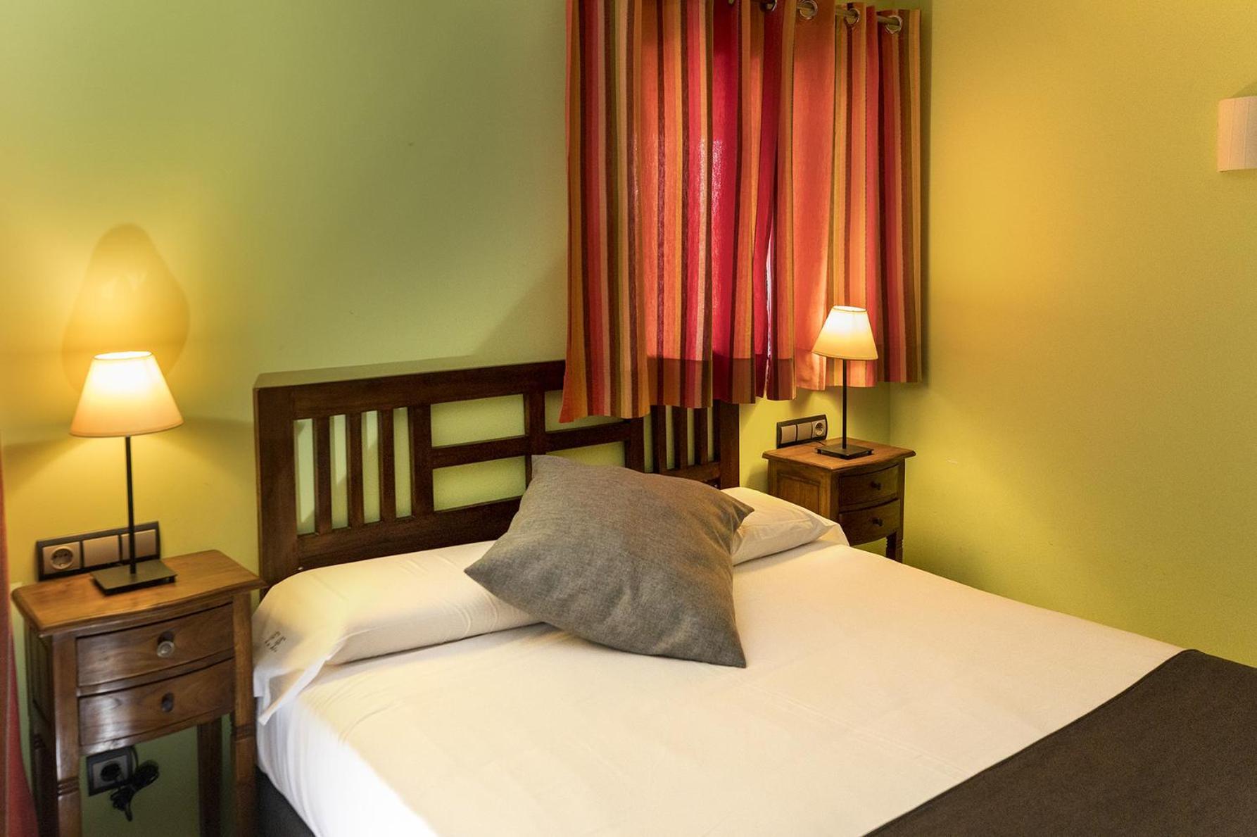 Hotel La Fonda De La Estacion La Puebla De Valverde Pokój zdjęcie