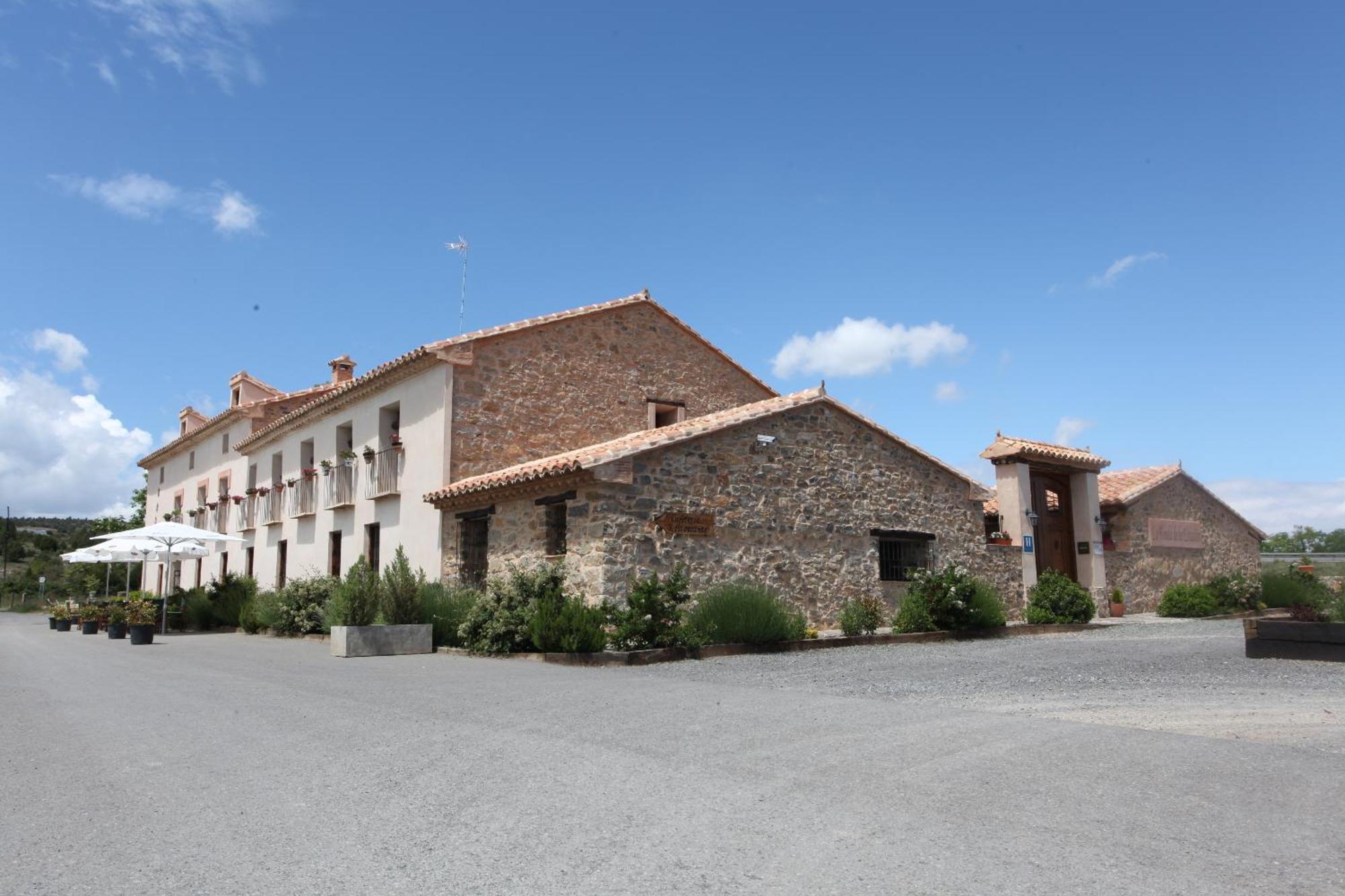 Hotel La Fonda De La Estacion La Puebla De Valverde Zewnętrze zdjęcie
