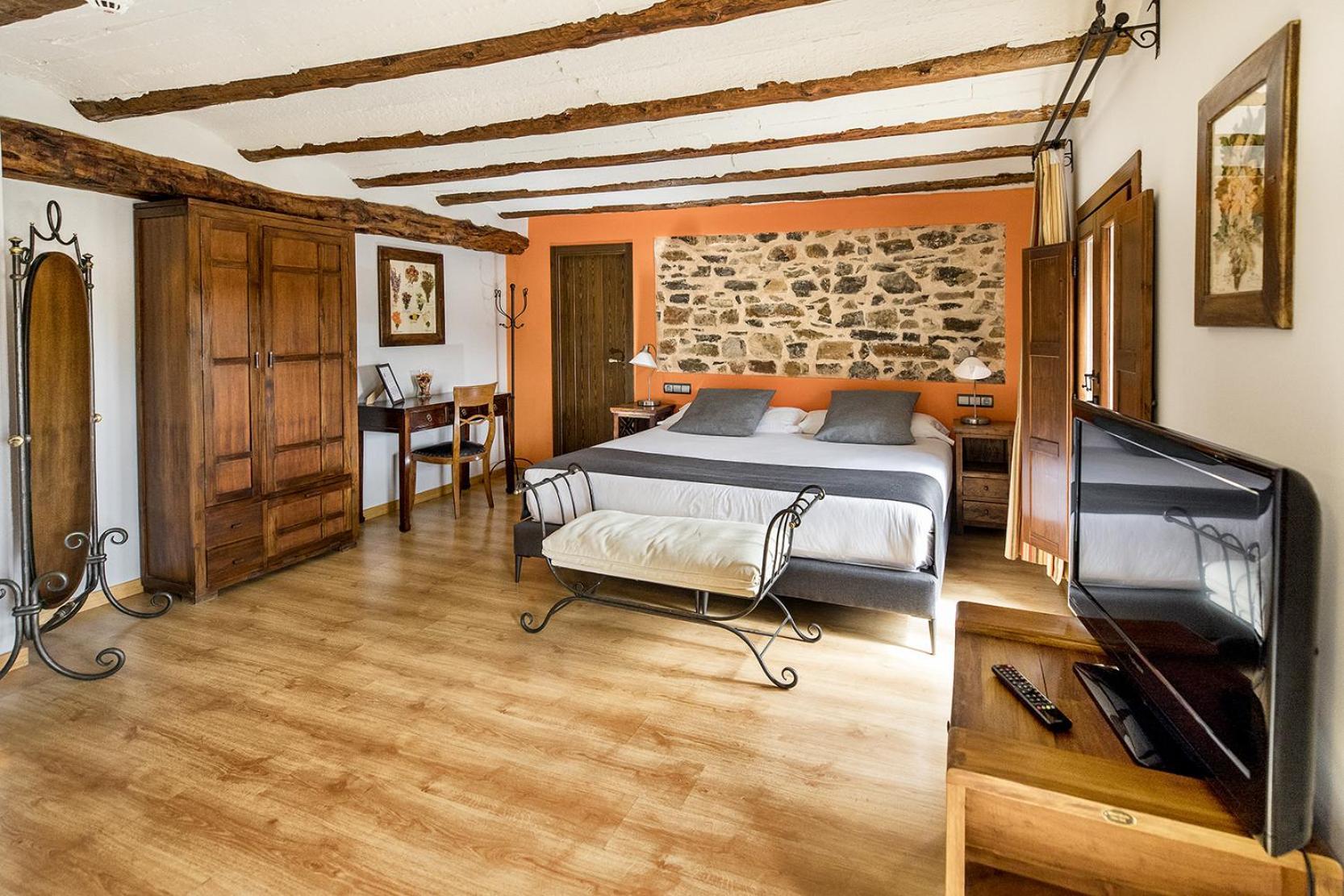 Hotel La Fonda De La Estacion La Puebla De Valverde Zewnętrze zdjęcie
